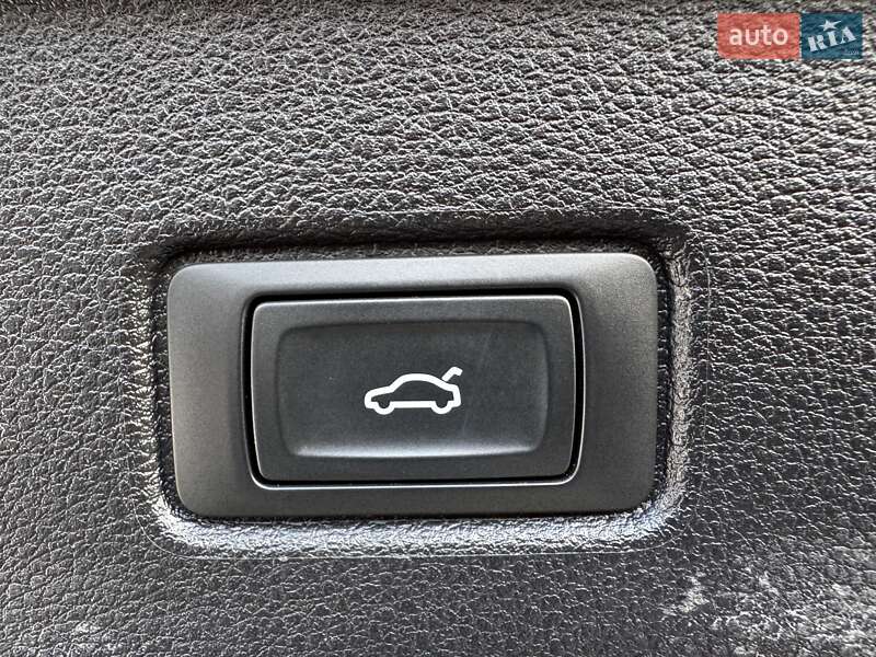 Внедорожник / Кроссовер Audi Q7 2021 в Киеве