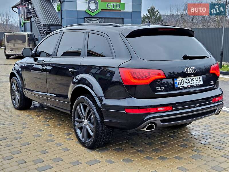 Внедорожник / Кроссовер Audi Q7 2015 в Тернополе