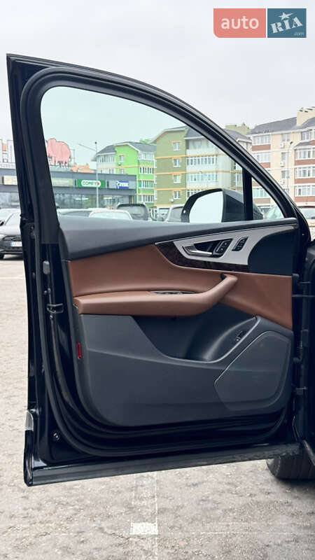 Внедорожник / Кроссовер Audi Q7 2017 в Киеве фото 22 Внедорожник / Кроссовер Audi Q7 2017 в Киеве