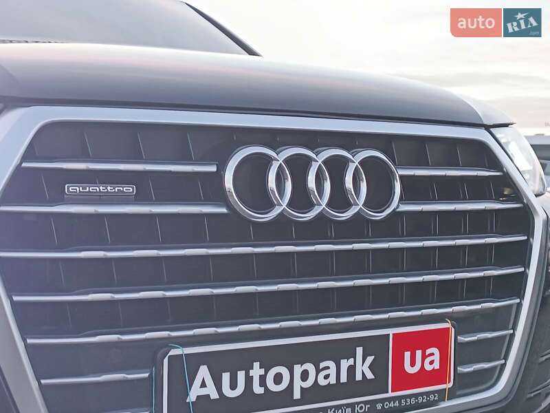 Внедорожник / Кроссовер Audi Q7 2015 в Львове