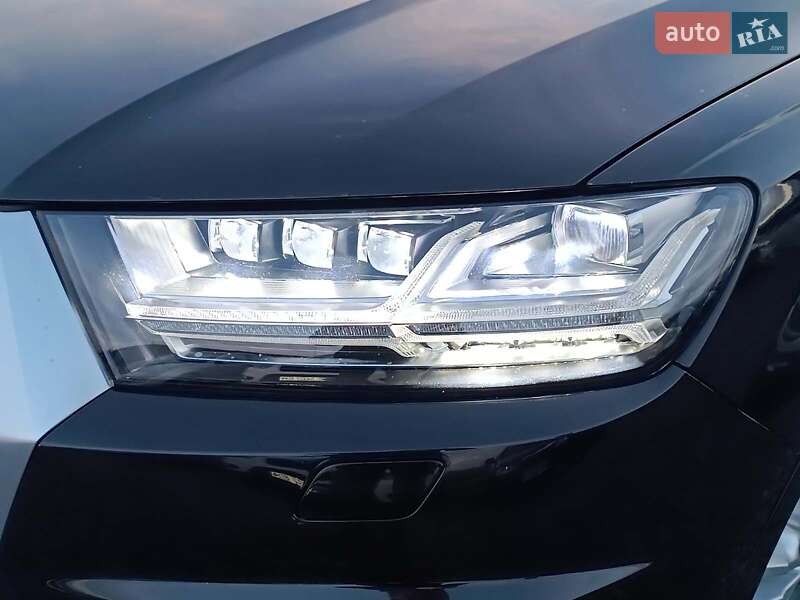 Внедорожник / Кроссовер Audi Q7 2015 в Львове