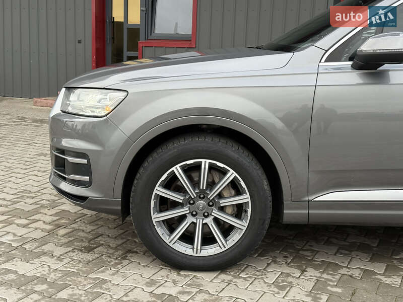 Внедорожник / Кроссовер Audi Q7 2016 в Ковеле