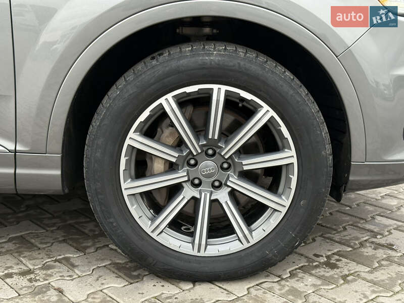 Внедорожник / Кроссовер Audi Q7 2016 в Ковеле