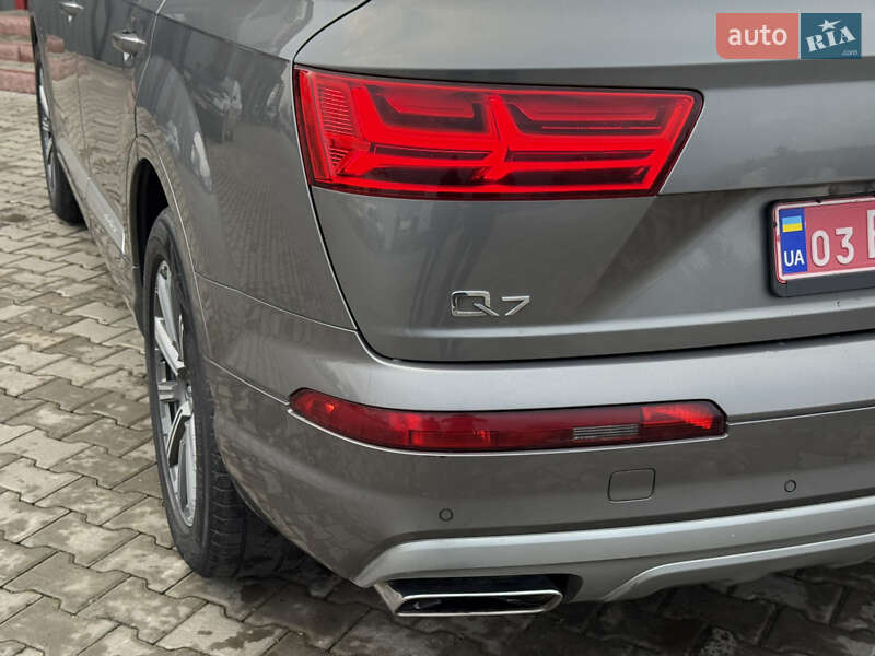 Внедорожник / Кроссовер Audi Q7 2016 в Ковеле