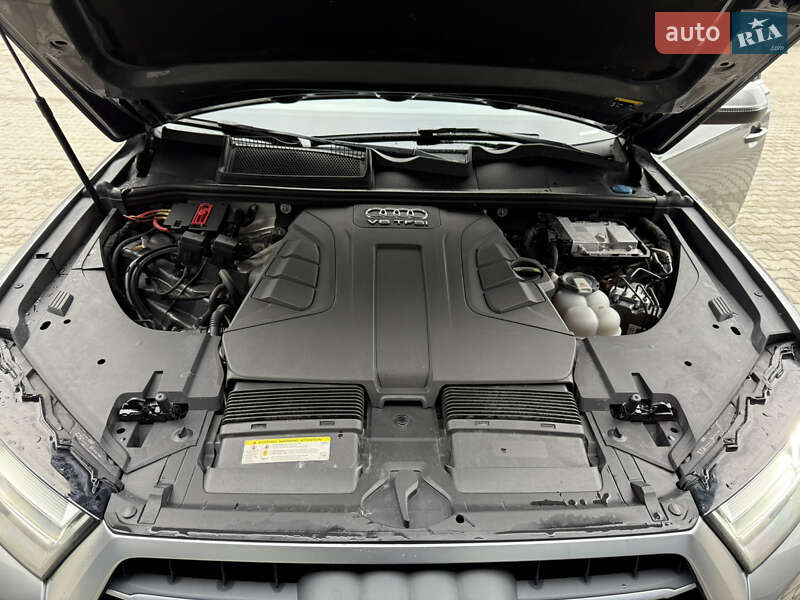 Внедорожник / Кроссовер Audi Q7 2016 в Ковеле