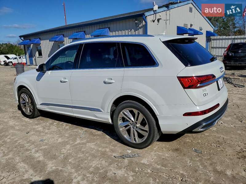 Внедорожник / Кроссовер Audi Q7 2019 в Киеве
