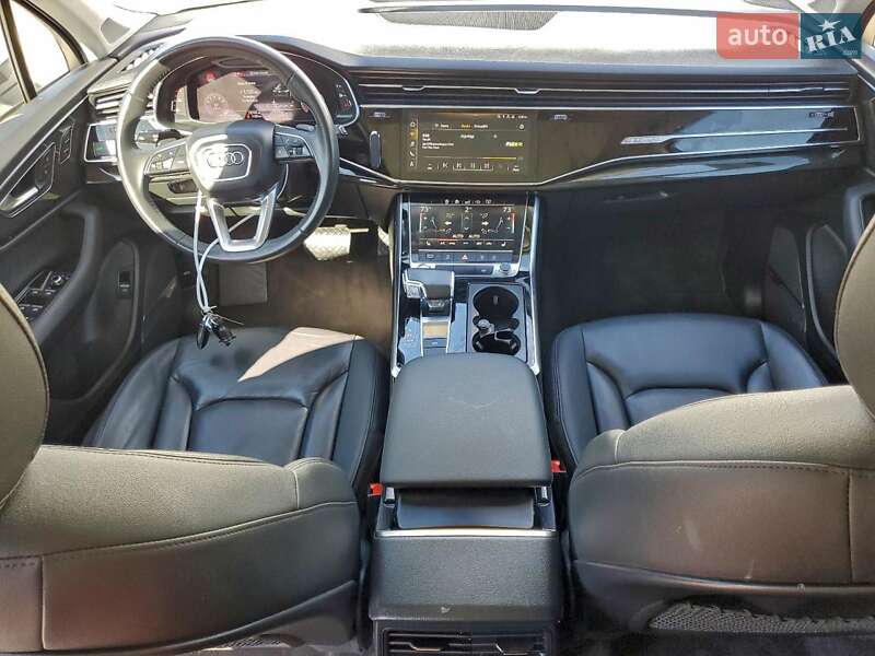 Внедорожник / Кроссовер Audi Q7 2019 в Киеве