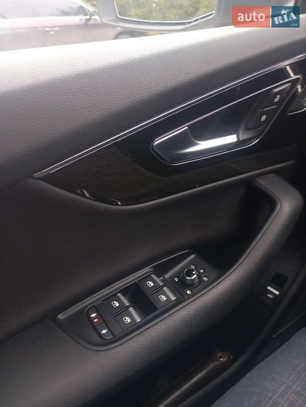 Внедорожник / Кроссовер Audi Q7 2017 в Шепетовке фото 50 Внедорожник / Кроссовер Audi Q7 2017 в Шепетовке