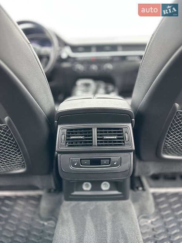 Внедорожник / Кроссовер Audi Q7 2017 в Львове фото 84 Внедорожник / Кроссовер Audi Q7 2017 в Львове