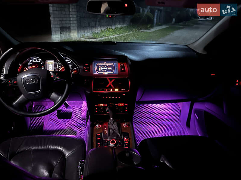 Внедорожник / Кроссовер Audi Q7 2006 в Харькове фото 17 Внедорожник / Кроссовер Audi Q7 2006 в Харькове