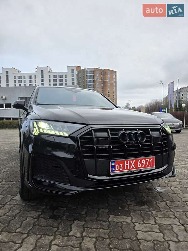 Внедорожник / Кроссовер Audi Q7 2020 в Луцке