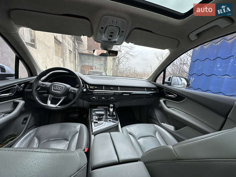 Внедорожник / Кроссовер Audi Q7 2017 в Запорожье