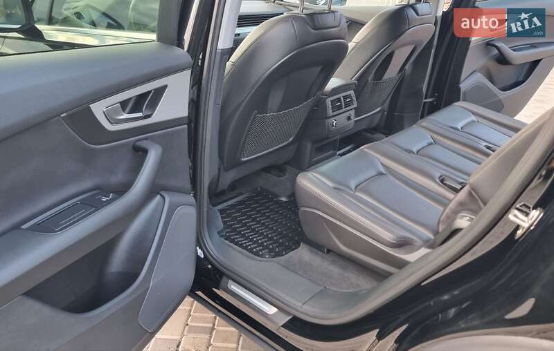 Внедорожник / Кроссовер Audi Q7 2017 в Кропивницком фото 65 Внедорожник / Кроссовер Audi Q7 2017 в Кропивницком