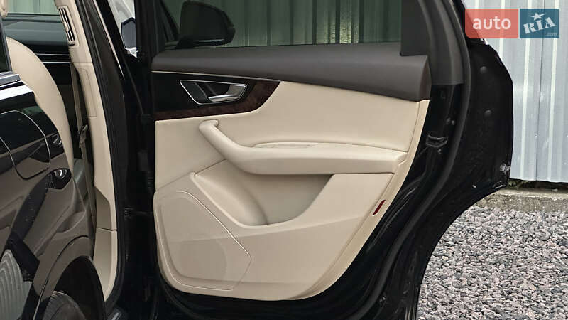 Внедорожник / Кроссовер Audi Q7 2017 в Самборе фото 72 Внедорожник / Кроссовер Audi Q7 2017 в Самборе