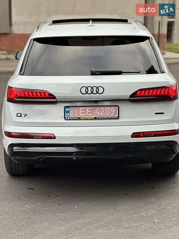 Внедорожник / Кроссовер Audi Q7 2021 в Фастове