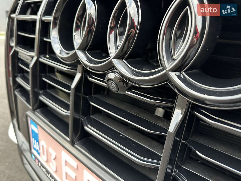 Внедорожник / Кроссовер Audi Q7 2021 в Фастове