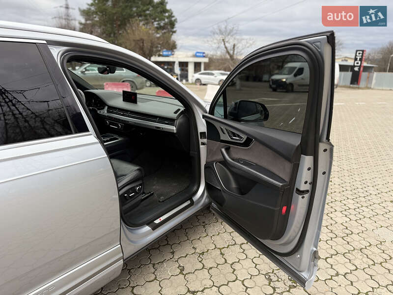 Внедорожник / Кроссовер Audi Q7 2016 в Черновцах фото 10 Внедорожник / Кроссовер Audi Q7 2016 в Черновцах