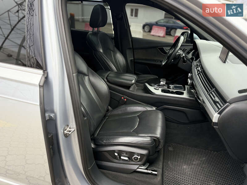 Внедорожник / Кроссовер Audi Q7 2016 в Черновцах фото 12 Внедорожник / Кроссовер Audi Q7 2016 в Черновцах