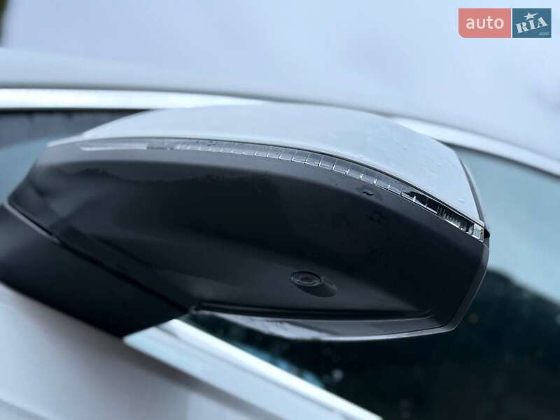 Внедорожник / Кроссовер Audi Q7 2018 в Стрые