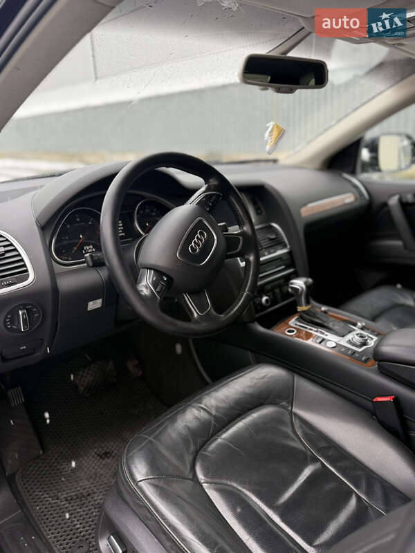 Внедорожник / Кроссовер Audi Q7 2014 в Киеве