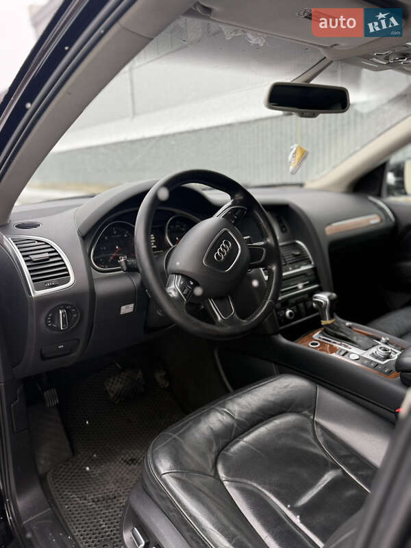 Внедорожник / Кроссовер Audi Q7 2014 в Киеве