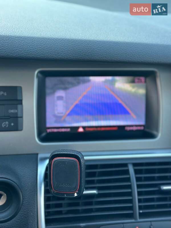 Внедорожник / Кроссовер Audi Q7 2010 в Черновцах