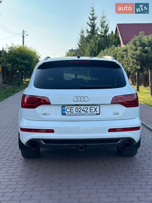 Внедорожник / Кроссовер Audi Q7 2010 в Черновцах
