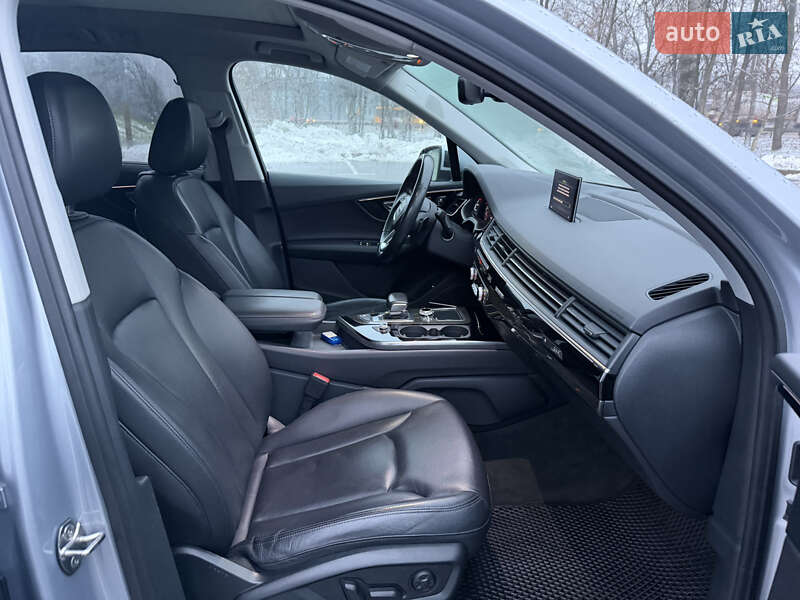 Внедорожник / Кроссовер Audi Q7 2018 в Киеве фото 19 Внедорожник / Кроссовер Audi Q7 2018 в Киеве