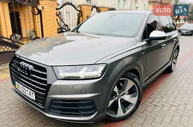 Внедорожник / Кроссовер Audi Q7 2015 в Хмельницком