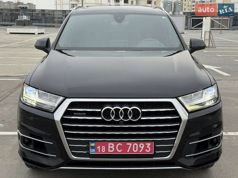 Внедорожник / Кроссовер Audi Q7 2017 в Киеве фото 19 Внедорожник / Кроссовер Audi Q7 2017 в Киеве
