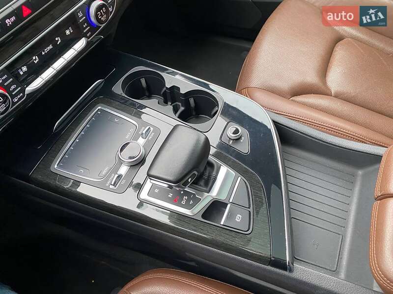 Позашляховик / Кросовер Audi Q7 2016 в Львові фото 19 Позашляховик / Кросовер Audi Q7 2016 в Львові