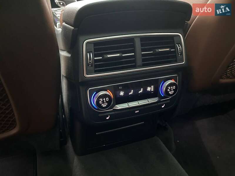 Позашляховик / Кросовер Audi Q7 2016 в Львові фото 24 Позашляховик / Кросовер Audi Q7 2016 в Львові