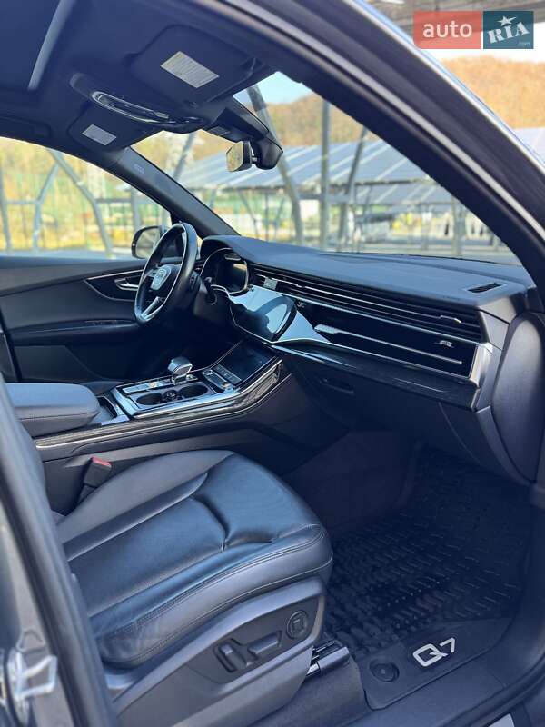 Внедорожник / Кроссовер Audi Q7 2021 в Львове фото 3 Внедорожник / Кроссовер Audi Q7 2021 в Львове