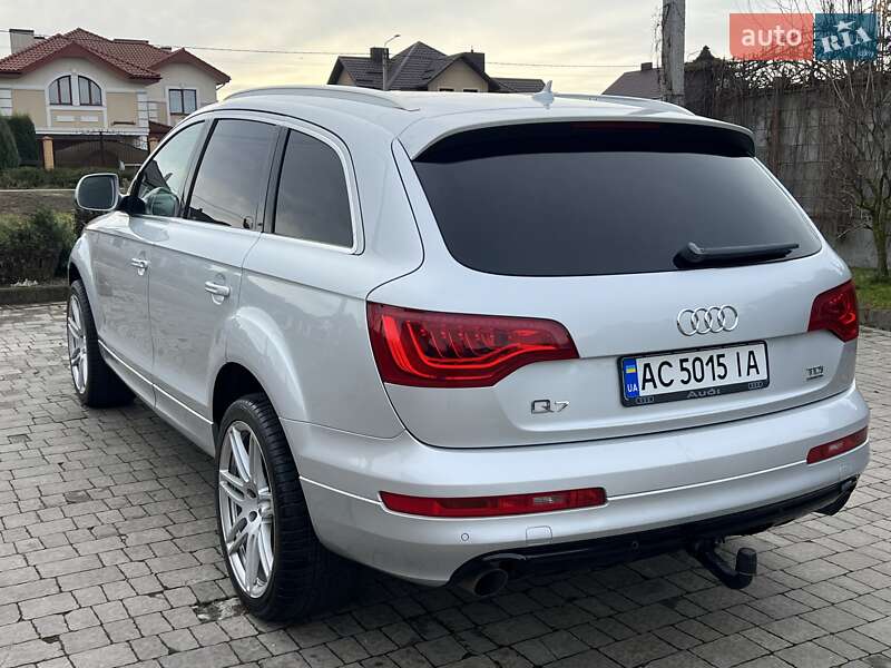Внедорожник / Кроссовер Audi Q7 2011 в Ровно