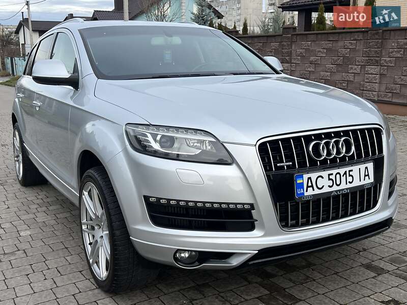 Внедорожник / Кроссовер Audi Q7 2011 в Ровно