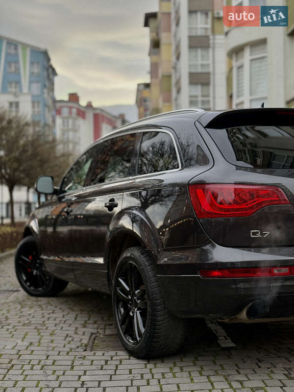 Внедорожник / Кроссовер Audi Q7 2007 в Ивано-Франковске