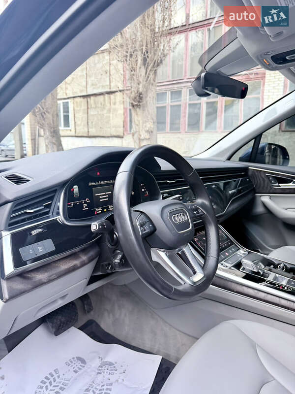 Внедорожник / Кроссовер Audi Q7 2021 в Киеве фото 11 Внедорожник / Кроссовер Audi Q7 2021 в Киеве