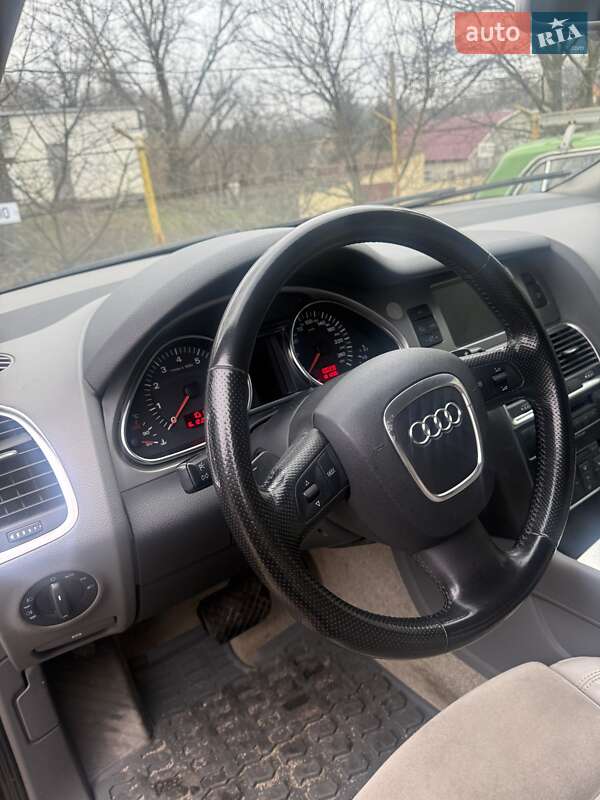 Внедорожник / Кроссовер Audi Q7 2006 в Кропивницком фото 5 Внедорожник / Кроссовер Audi Q7 2006 в Кропивницком