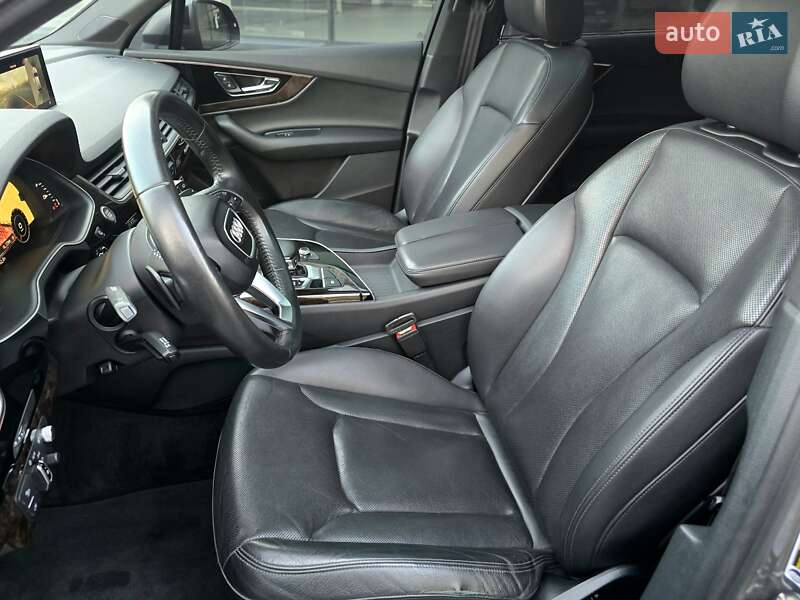 Внедорожник / Кроссовер Audi Q7 2016 в Харькове фото 16 Внедорожник / Кроссовер Audi Q7 2016 в Харькове