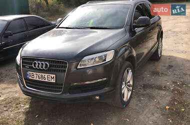 Внедорожник / Кроссовер Audi Q7 2006 в Южном