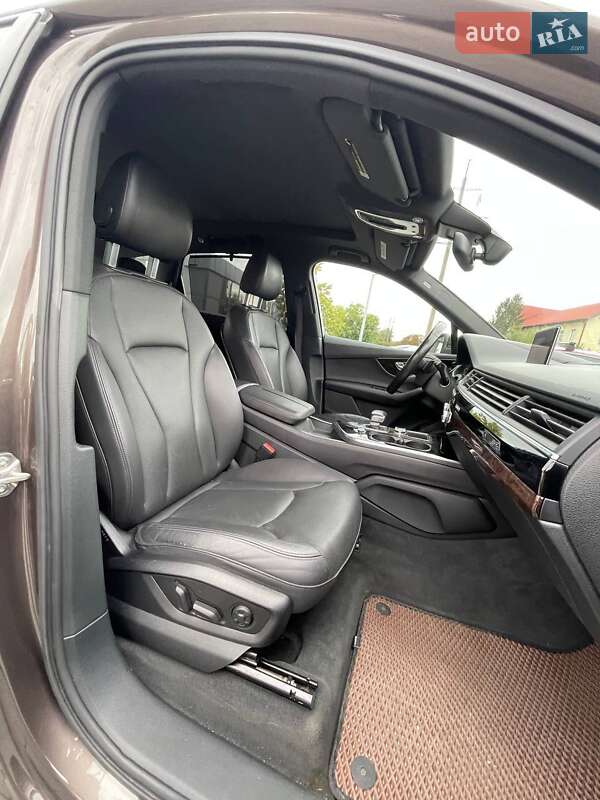 Внедорожник / Кроссовер Audi Q7 2016 в Львове фото 40 Внедорожник / Кроссовер Audi Q7 2016 в Львове