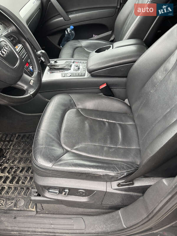 Внедорожник / Кроссовер Audi Q7 2011 в Киеве фото 5 Внедорожник / Кроссовер Audi Q7 2011 в Киеве
