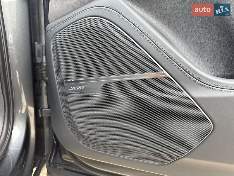 Внедорожник / Кроссовер Audi Q7 2017 в Львове