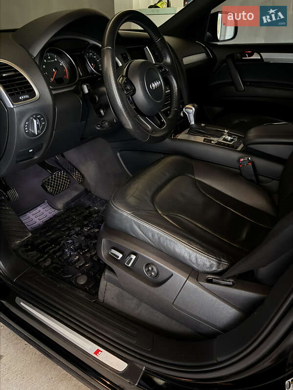 Внедорожник / Кроссовер Audi Q7 2015 в Судовой Вишне фото 6 Внедорожник / Кроссовер Audi Q7 2015 в Судовой Вишне