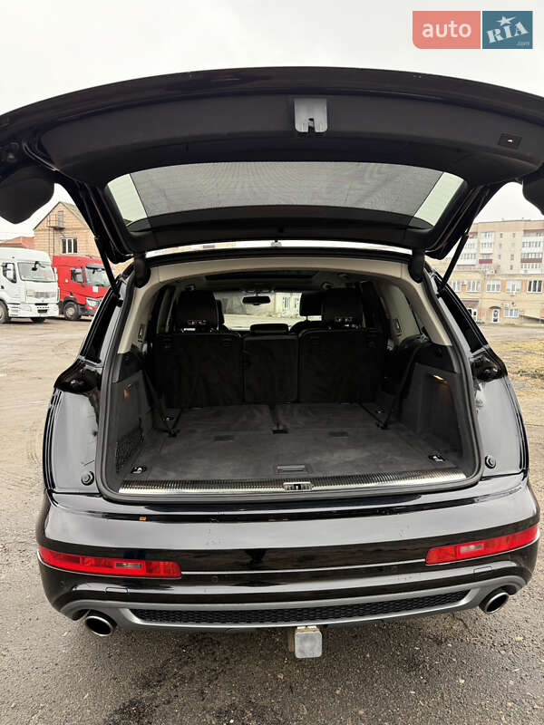 Внедорожник / Кроссовер Audi Q7 2012 в Владимире