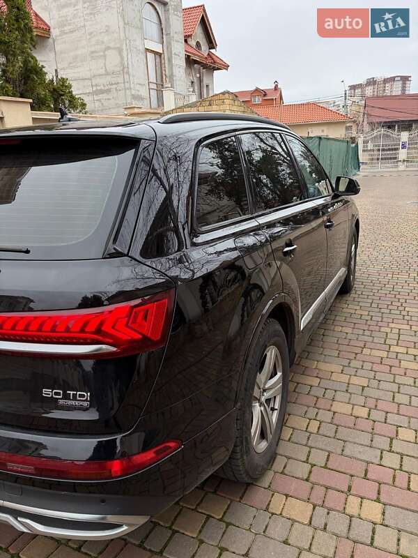 Внедорожник / Кроссовер Audi Q7 2021 в Одессе
