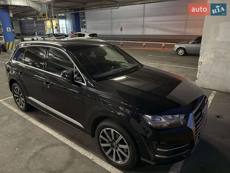 Внедорожник / Кроссовер Audi Q7 2017 в Киеве фото 3 Внедорожник / Кроссовер Audi Q7 2017 в Киеве