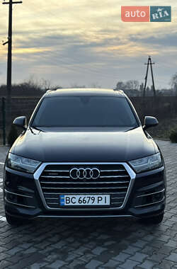 Внедорожник / Кроссовер Audi Q7 2017 в Виноградове