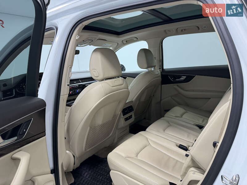 Внедорожник / Кроссовер Audi Q7 2017 в Одессе фото 24 Внедорожник / Кроссовер Audi Q7 2017 в Одессе