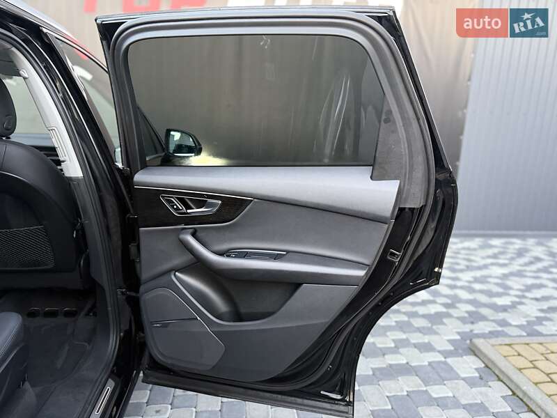 Внедорожник / Кроссовер Audi Q7 2020 в Львове фото 70 Внедорожник / Кроссовер Audi Q7 2020 в Львове